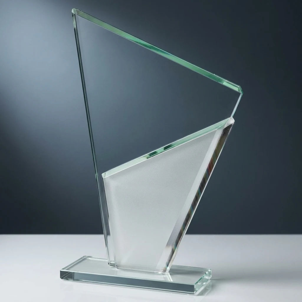 Glasstatuette (07-GS802)