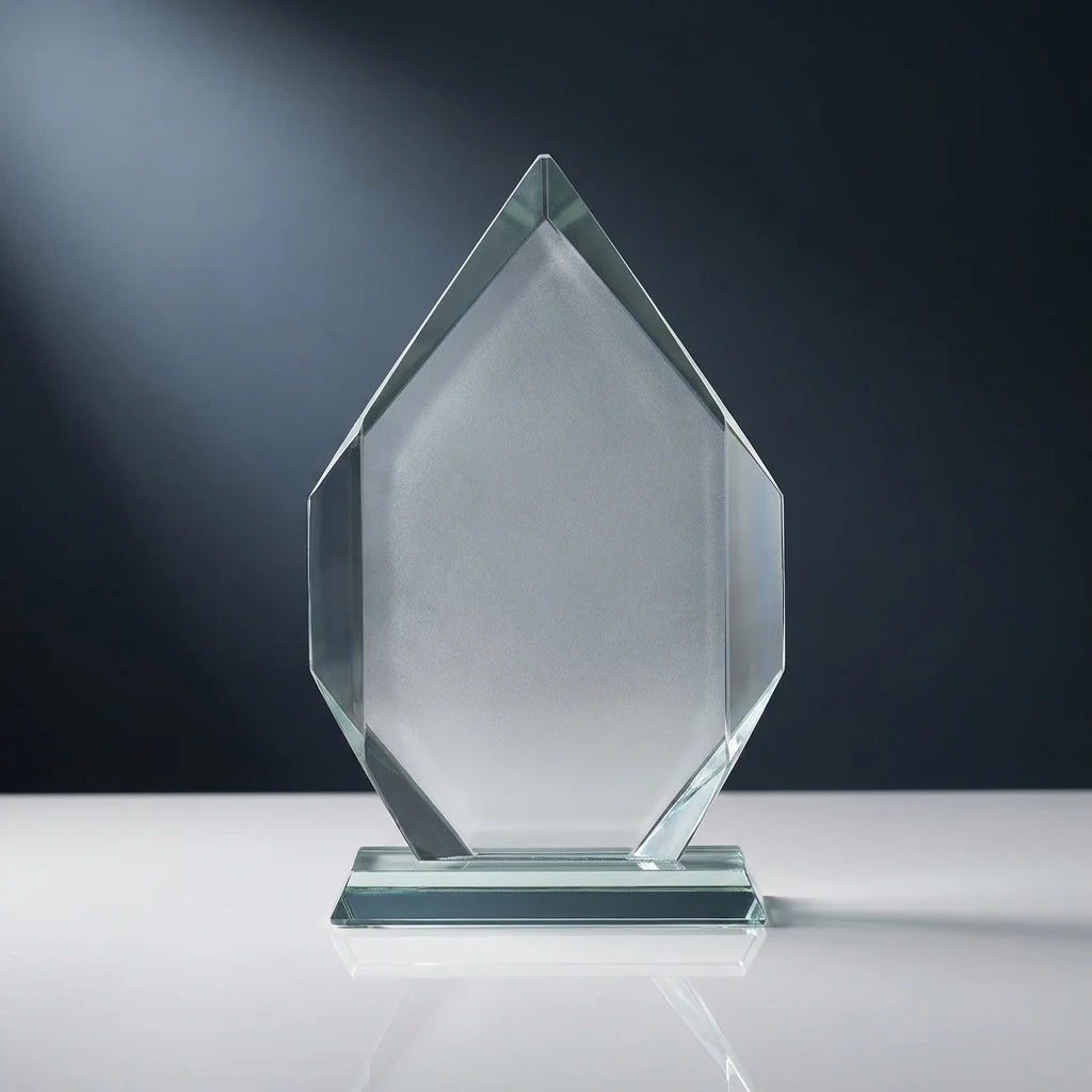 Glasstatuette mit Etui (07-G018)