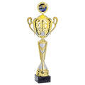 Goldpokal mit Deckel