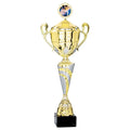 Goldpokal mit Deckel