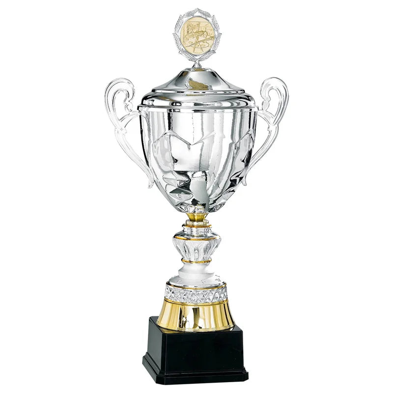 Goldpokal mit Deckel