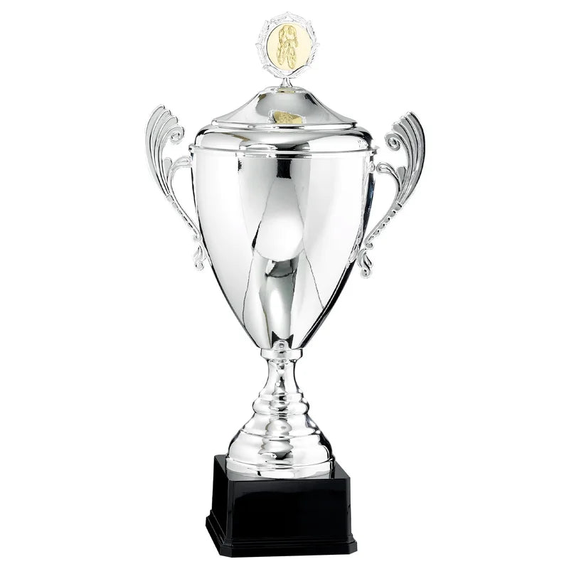 Goldpokal mit Deckel