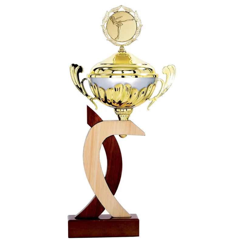 Goldpokal mit Deckel