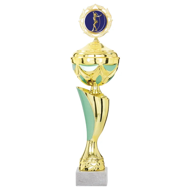 Goldpokal mit Deckel
