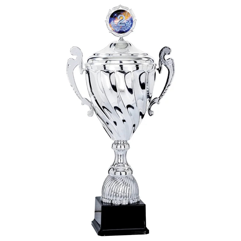 Goldpokal mit Deckel