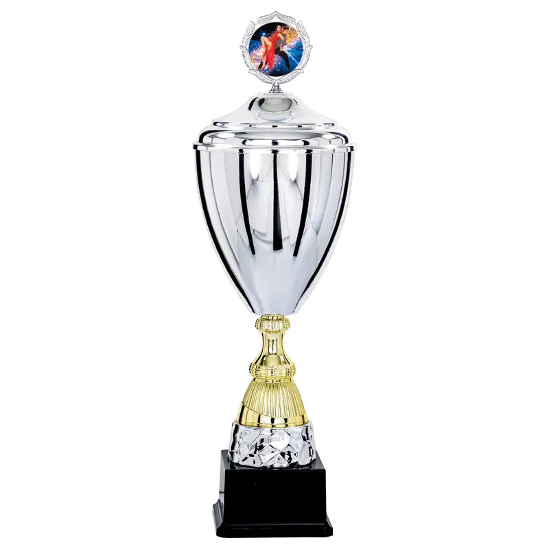 Goldpokal mit Deckel