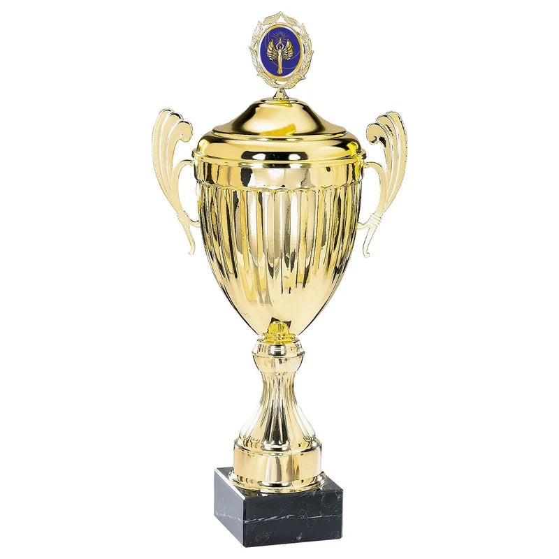 Goldpokal mit Deckel