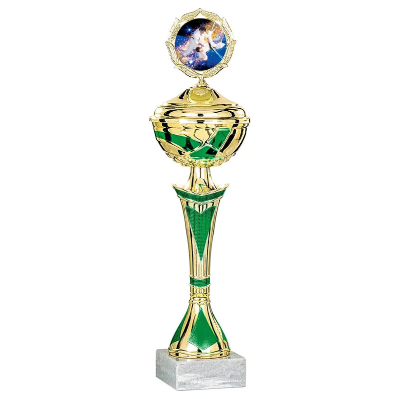 Goldpokal mit Deckel